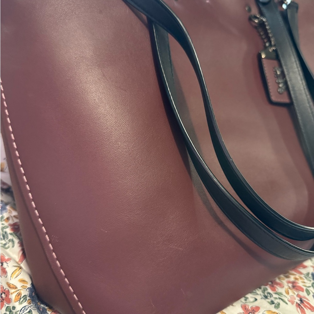 Coach 1941 Rogue Bordeaux Gloved Tanned Leather Tote Shoulder Bag - Picture 4 of 7